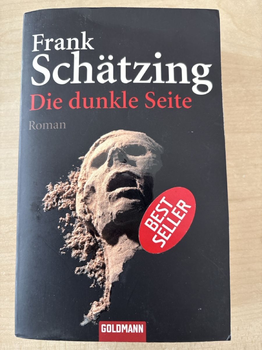 Livres: Die dunkle Seite Frank Schätzing – D'occasion à Emmen par Chapa