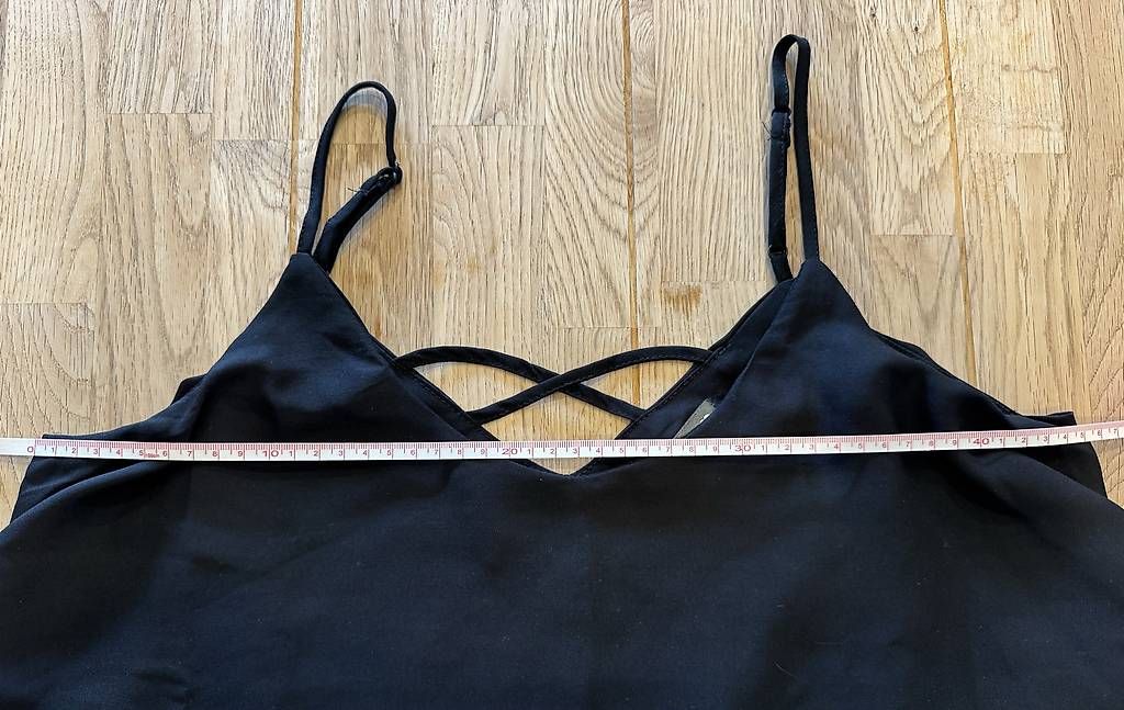 Tops: Top schwarz, Gr. S – Gebraucht aus Kriessern von c_n1 3