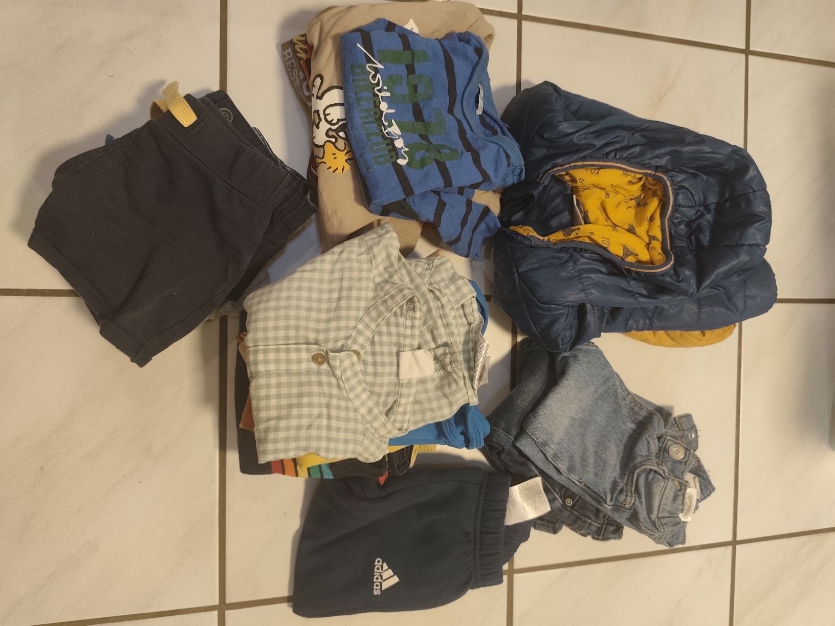 Ensembles coordonnés: Kinderkleidung 21 Teile ,Gr. 80 – D'occasion à Sulz AG par MayEi