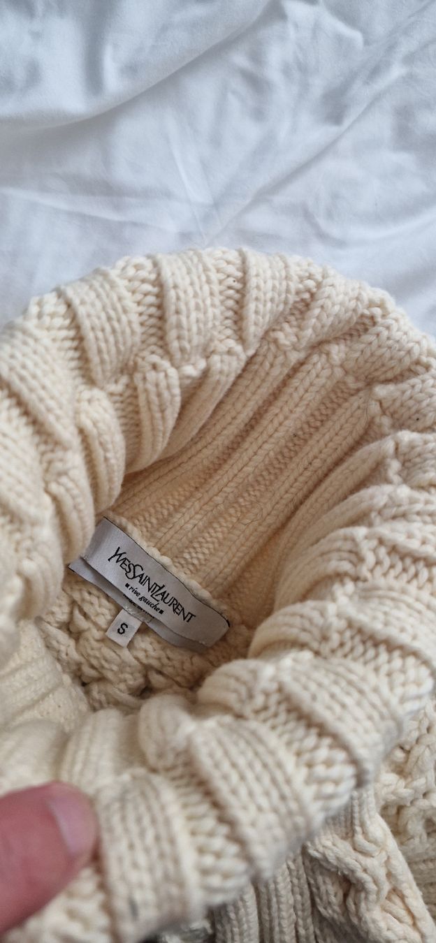 Saint Laurent Pullover & Sweatshirts: Pully Yves Saint Laurent YSL – Neu (gemäss Beschreibung) aus Lausanne von juliusca 1