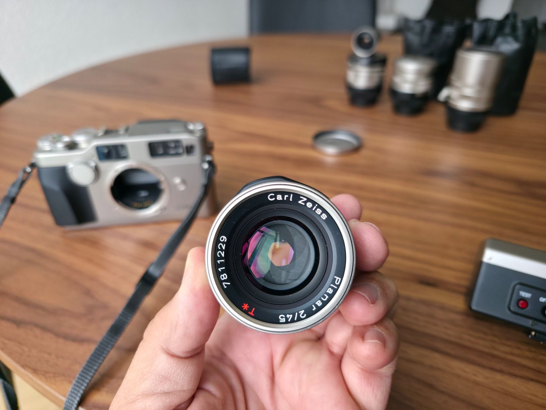 Contax Fotocamera: Contax G2 kit en parfait état. – Usato da Nyon venduto da phi_n2fm 6