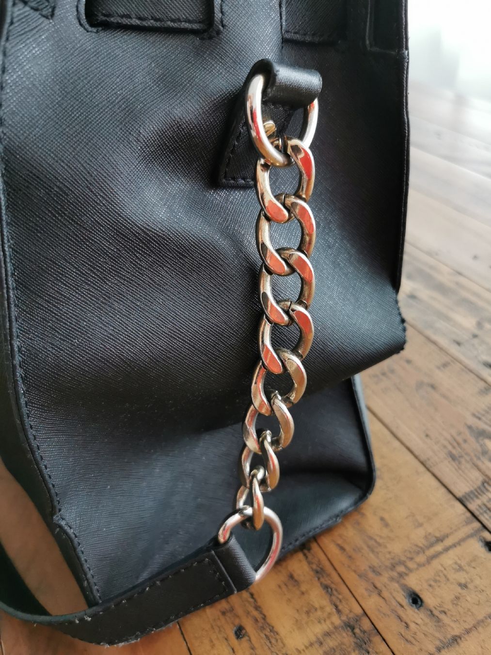 Michael Kors Taschen für Damen: Michael Kors Tasche Schwarz Henkeltasche Original – Gebraucht aus Reinach BL von bru_qpv2 3