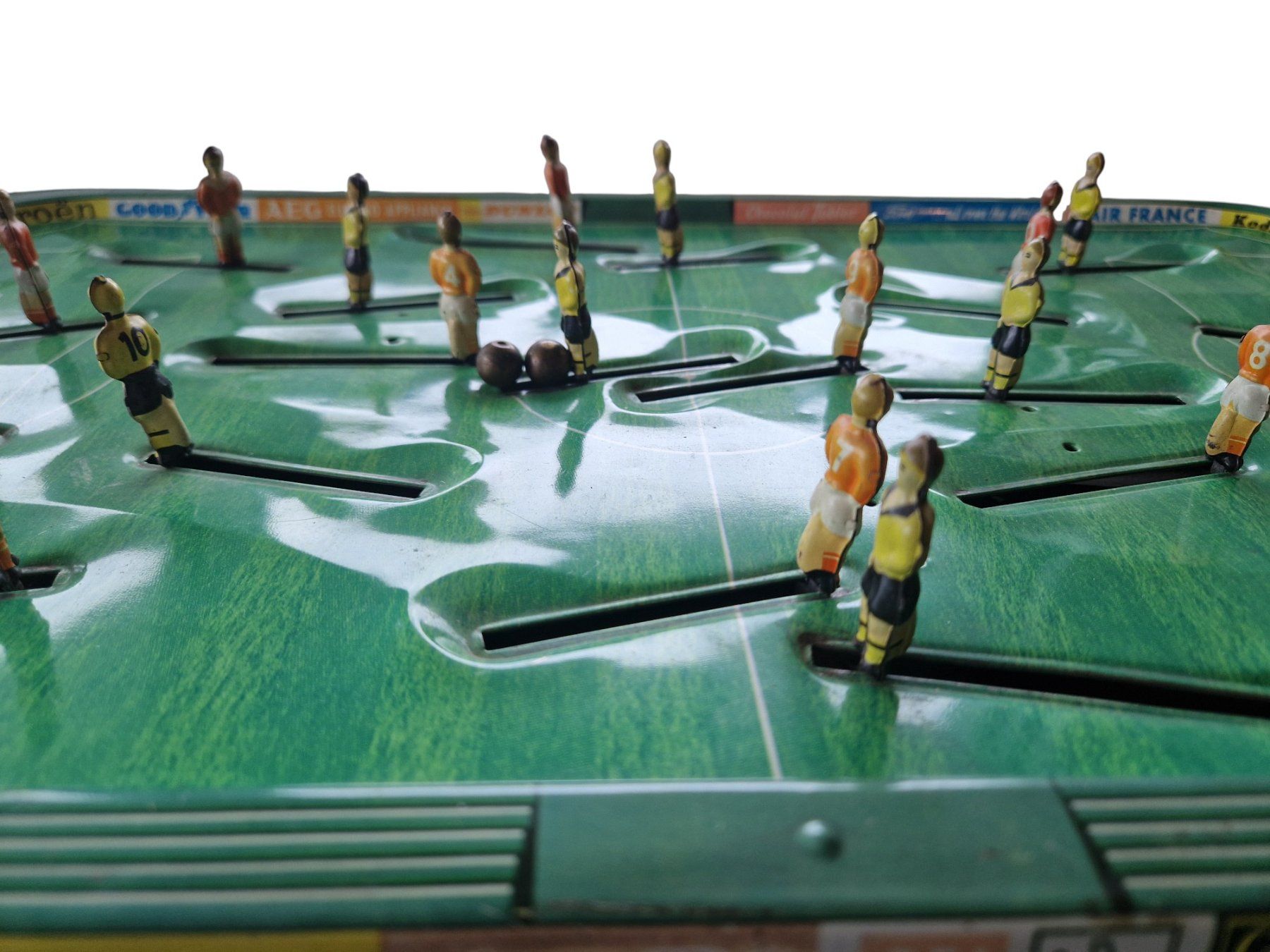 Giocattoli: antikes Tischfussball Blech – Usato da Mörschwil venduto da antiksalon21 6