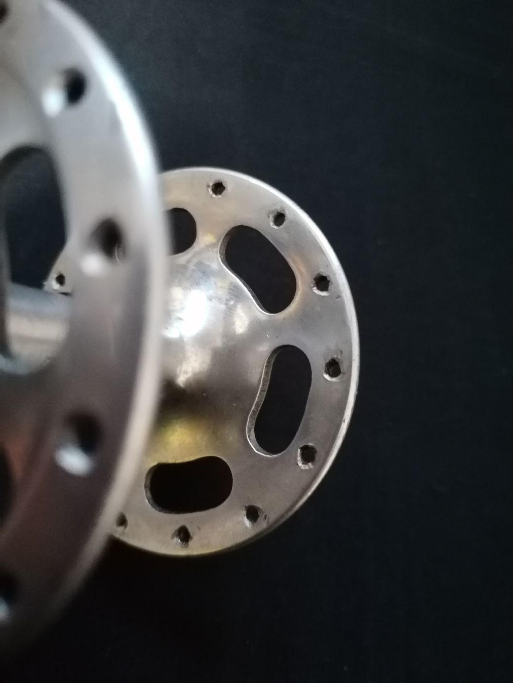 Campagnolo Pezzi di ricambio: 126 mm Campagnolo Nabe – Usato da Lausanne venduto da Frankenstein 3