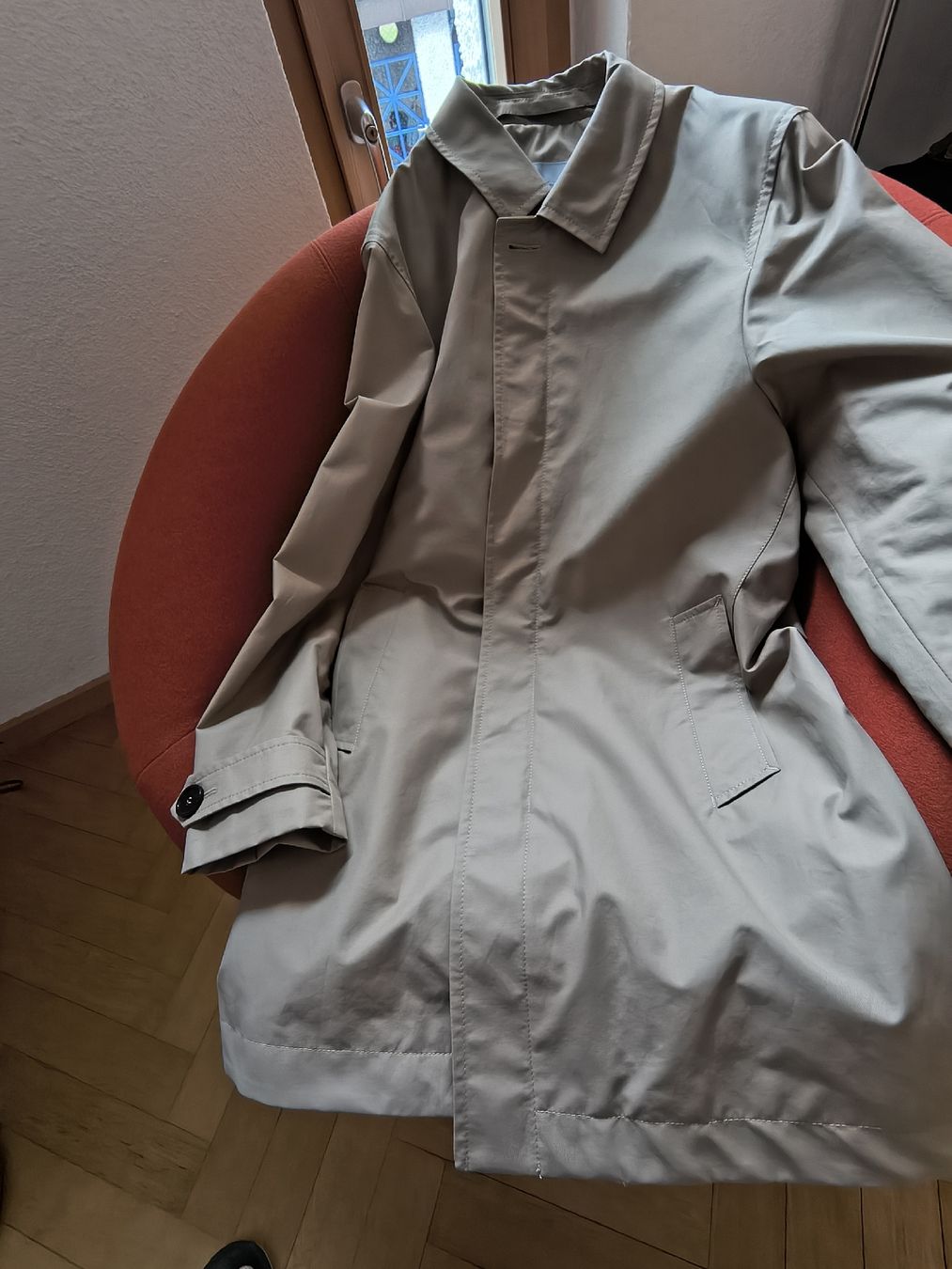 Maddison Mäntel: Regenmantel – Neu (gemäss Beschreibung) aus Oberglatt ZH von ang_7znb 4