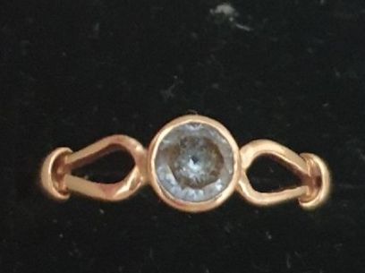 Bagues: Bague en or avec Topaz – D'occasion à Fribourg par mal_8zjh 1