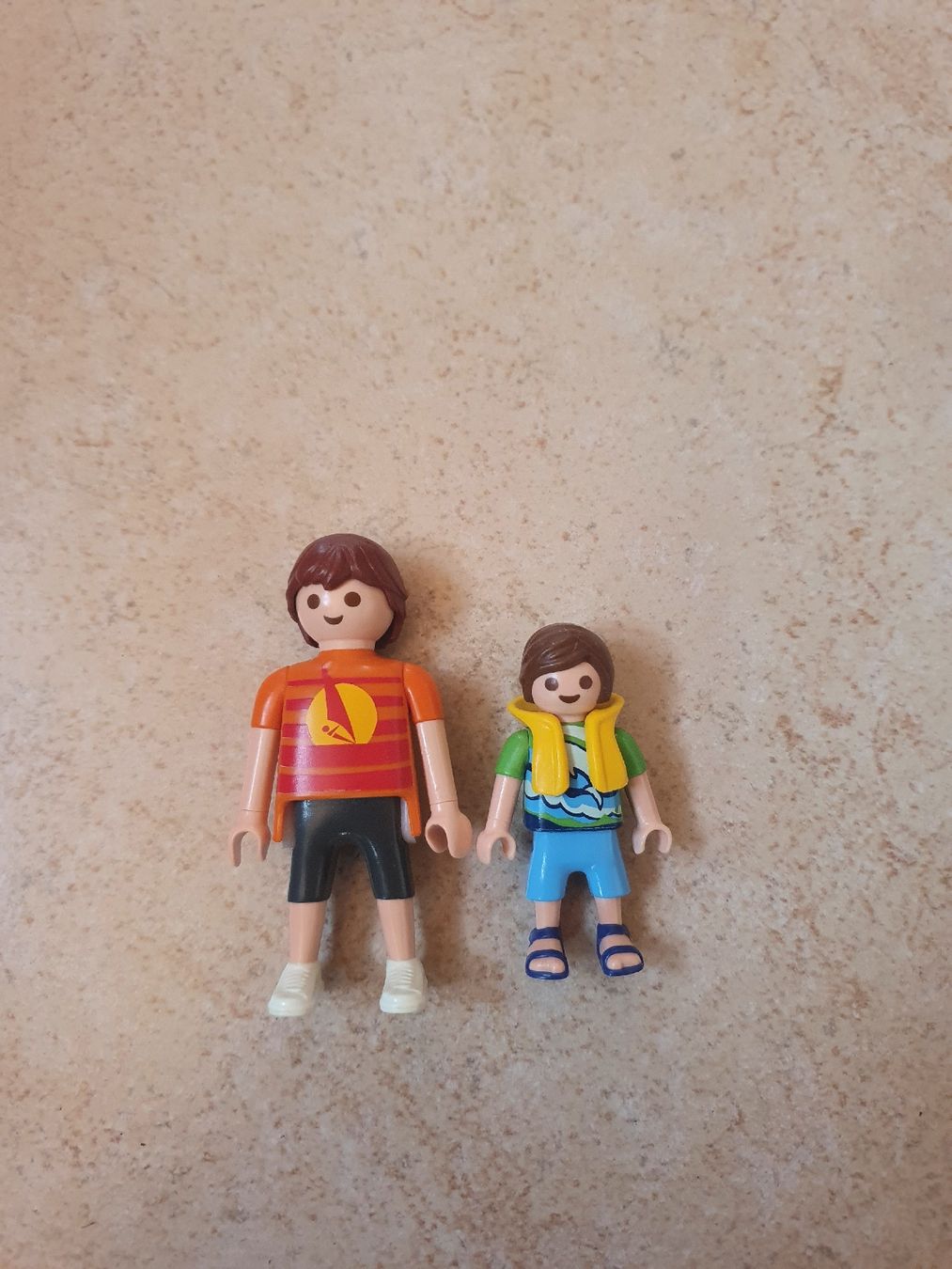 Playmobil Spielzeuge: Playmobil Figuren Strandboat – Gebraucht aus Herznach von _.Puch._