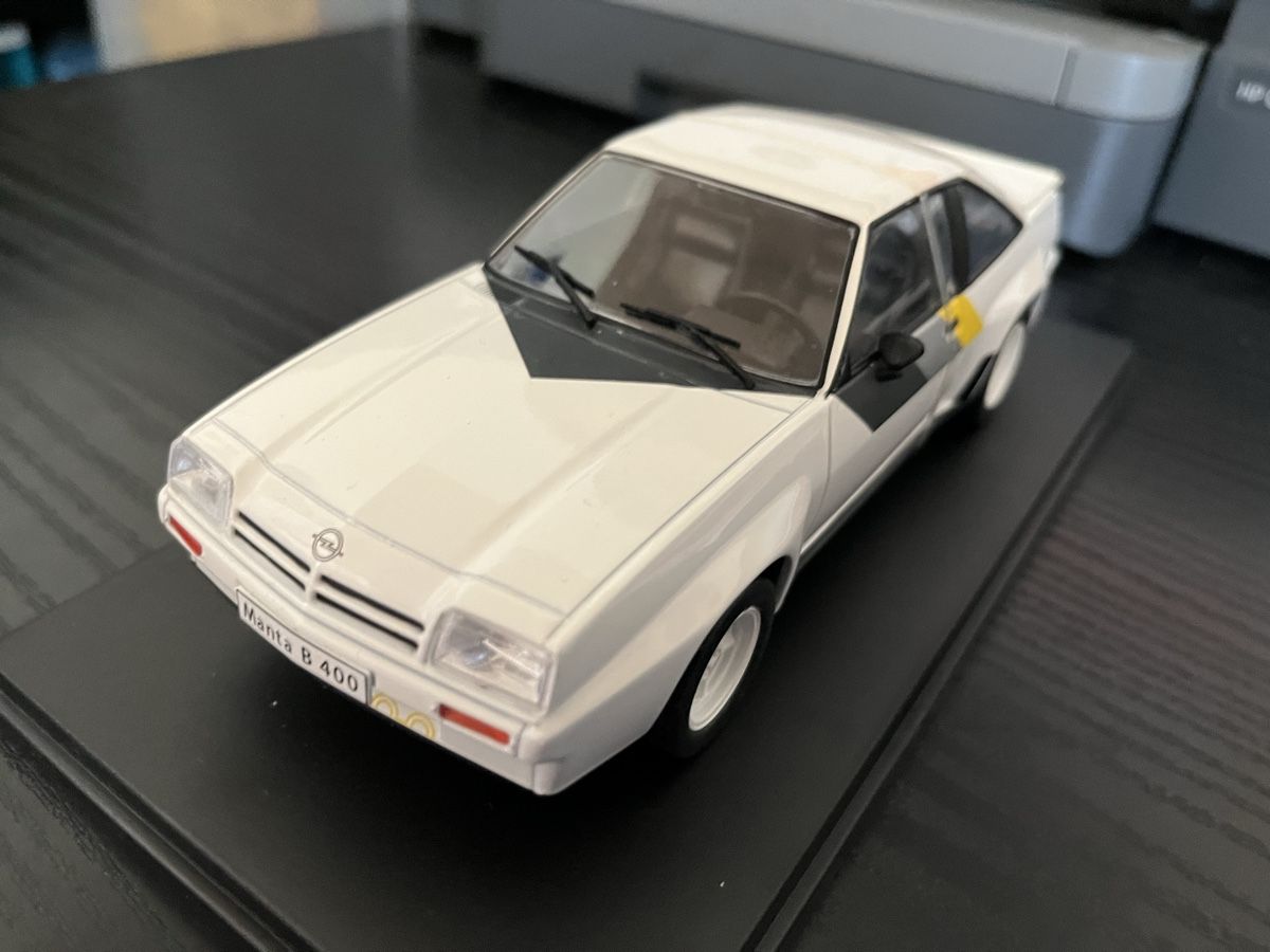 Opel Modellini d'auto: Opel Manta 400.  1:24 – Nuovo (secondo la descrizione) da Rümlang venduto da Papamoll4 1