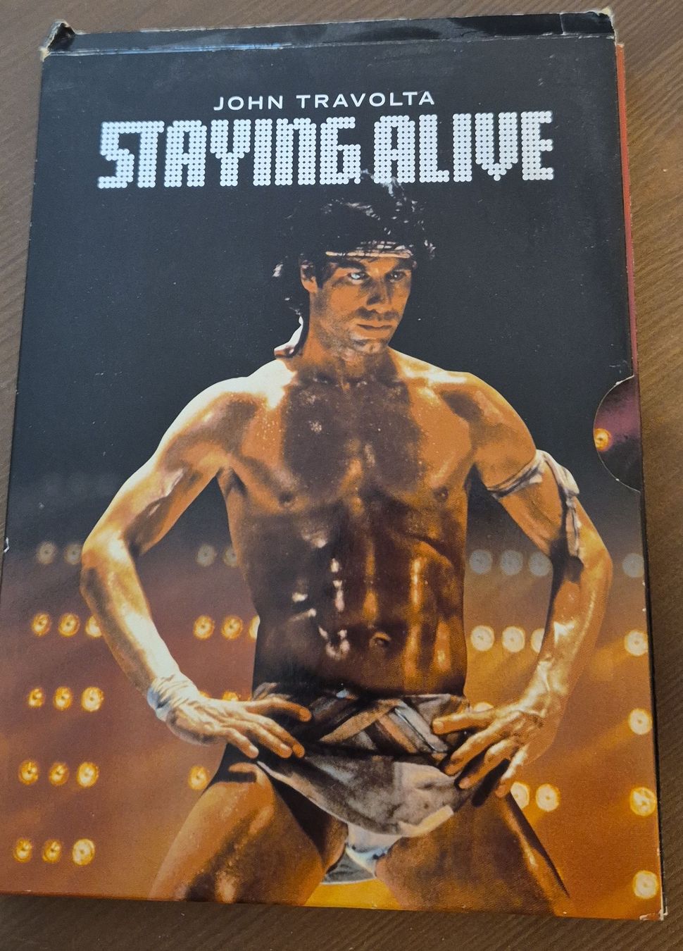 Alle DVDs: Staying Alive John Travolta Film – Gebraucht aus Birsfelden von Lexxi28
