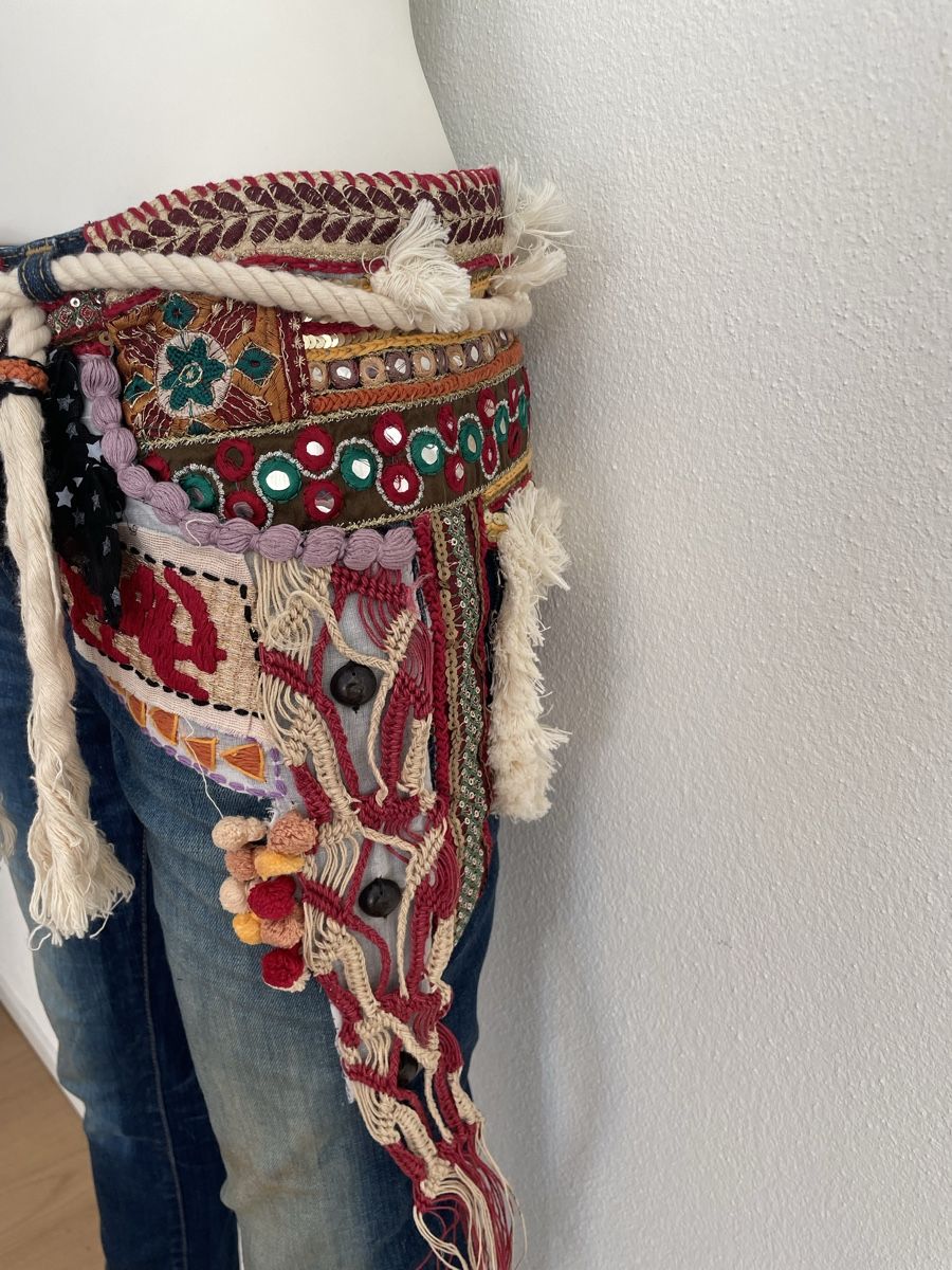Dsquared2 Jeans: DSQUARED2 Jeans Gr. 42 Boho Ethno Style bestickt – Nuovo (secondo la descrizione) da Winterthur venduto da 11.11 3