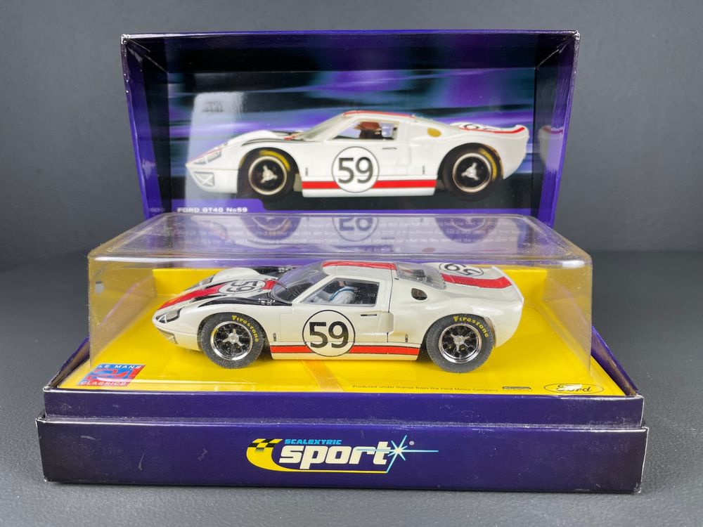 Circuit Scalextric GT40 Sport - Échelle 1/32 - Ford GT40 No 9 Vs MkII No 3 - Occasion