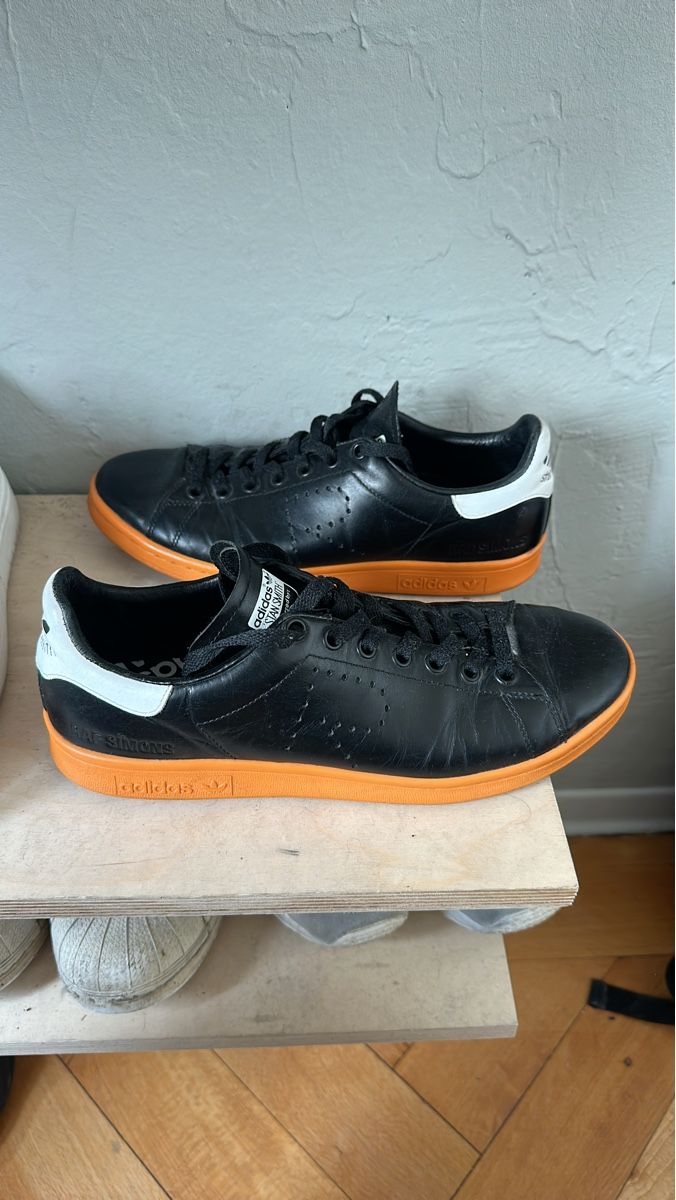Scarpe da uomo: Adidas Stan Smith Raf Simons, Grösse 42, Schwarz/Orange! – Nuovo (secondo la descrizione) da Biel/Bienne venduto da Retail_Ricardo