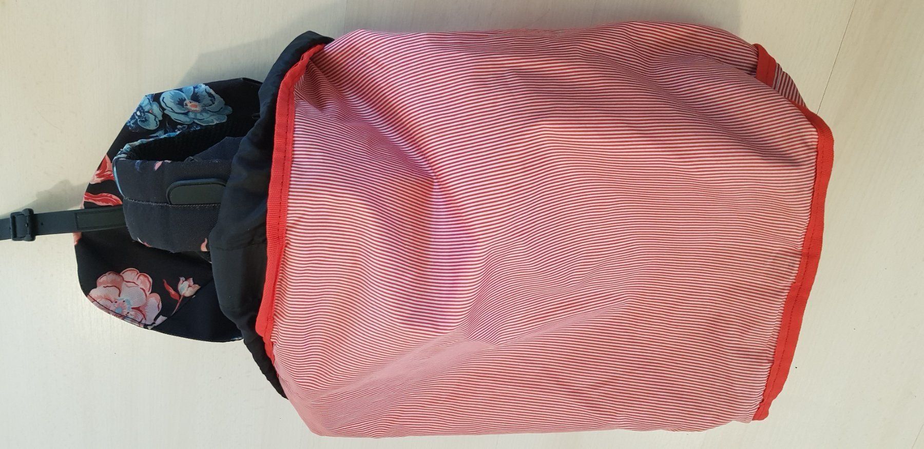 Herschel Zaini: Herschel Rucksack, Blumenmuster – Usato da Walterswil SO venduto da peiper2 6