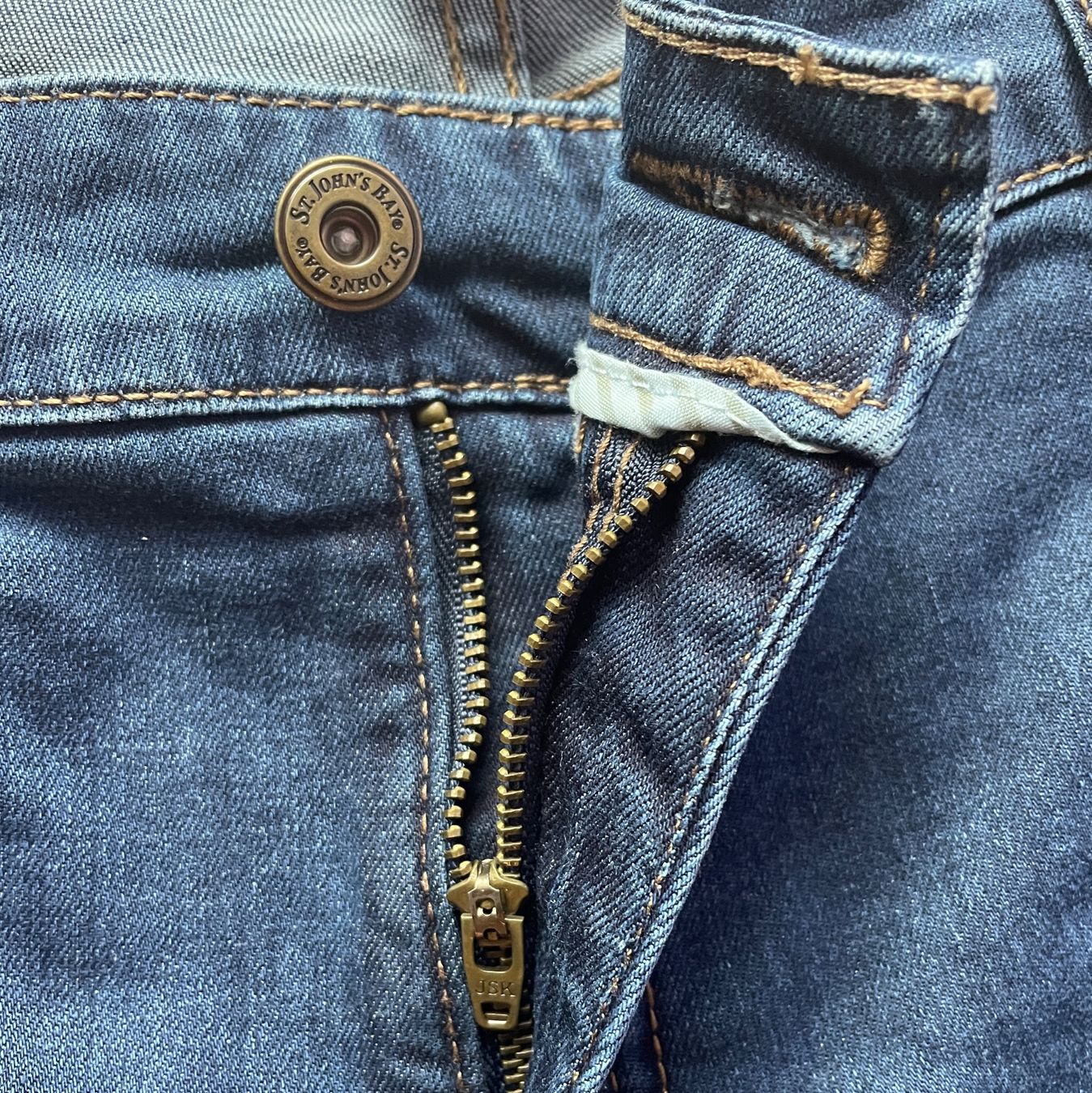 Pantaloni: Jeans Bootcut, blau, Grösse 20 (=50) – Usato da Gümligen venduto da soleil149 2