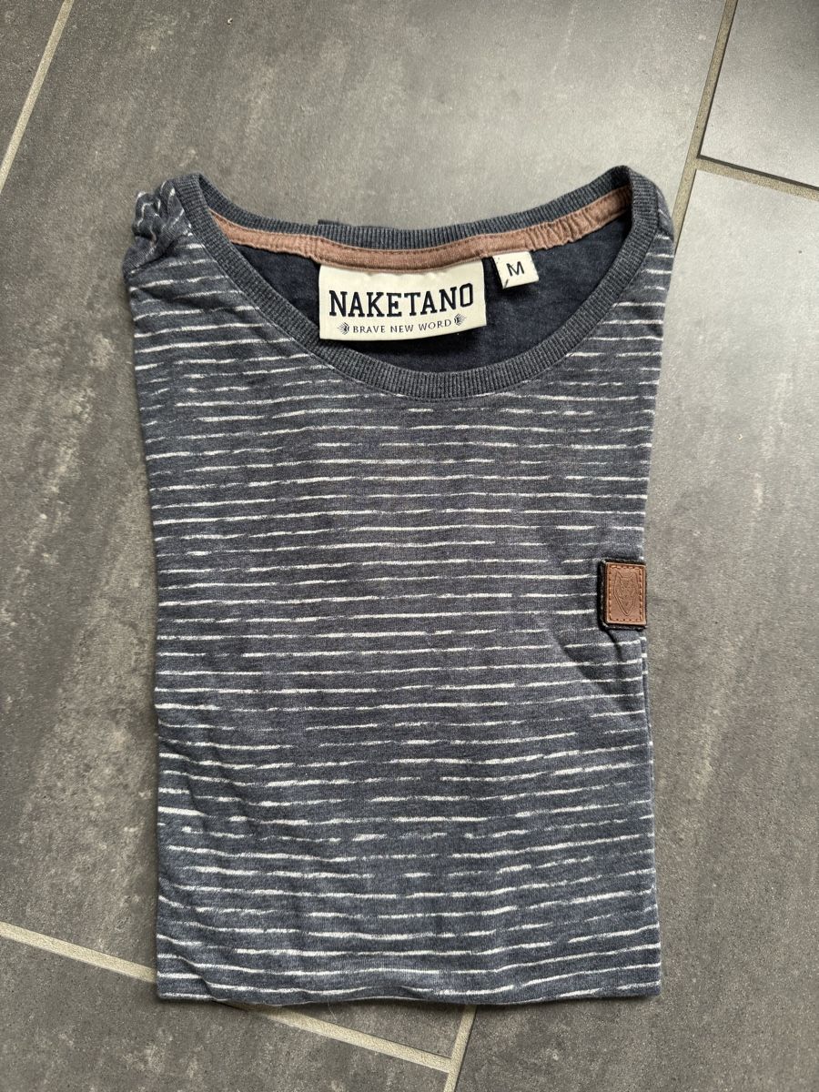Naketano T-shirt: Naketano T-Shirt Gr. M – Usato da Rothenfluh venduto da Aisha98