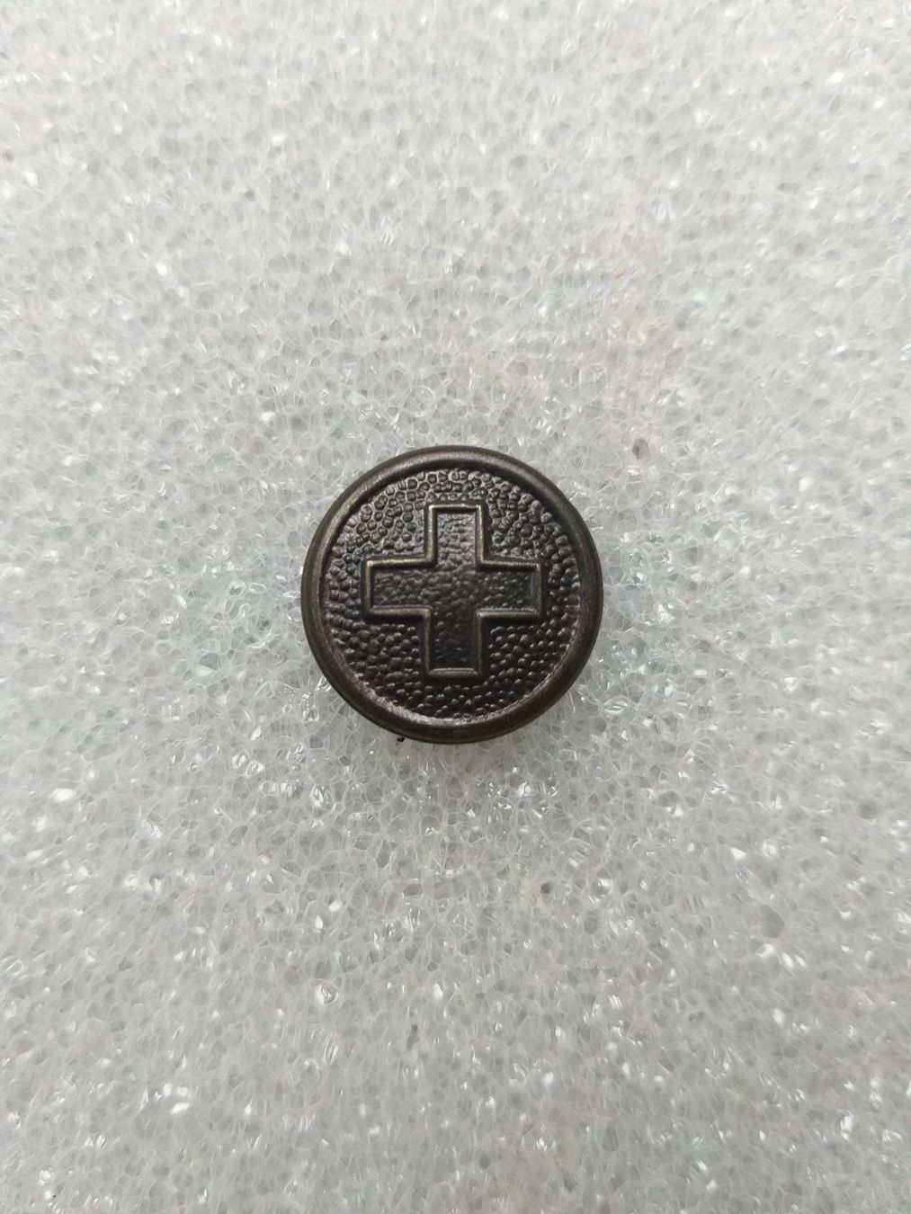 Bottoni: Uniformknopf Ord. 1914 16 mm SCHAERER V4 – Usato da Bauma venduto da SwissMilitaria