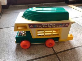 Play Family Camper Fisher Price, camping car et barque