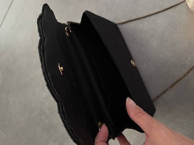 Borse da donna: Pochette de soirée – Usato da Hauterive NE venduto da sofia66 2