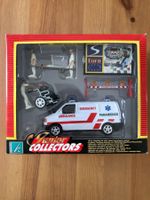 VW T4 Ambulance car set by Hongwell, 1st version