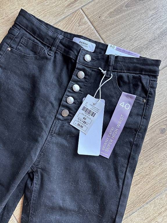 Hosen: Pantalon cargo noir stretch T.38 neuf – Neu und originalverpackt aus Perroy von barballalla 1