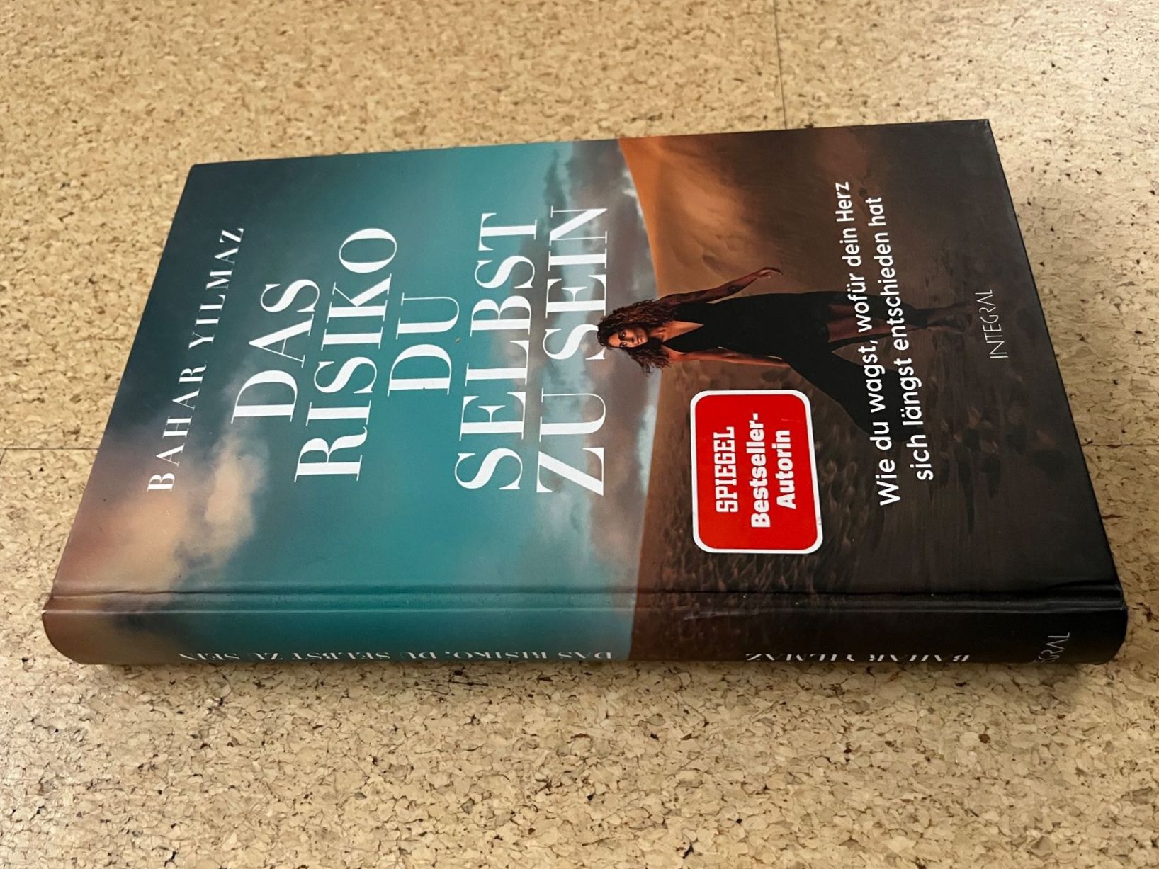 Libri: Buch gebunden "Das Risiko du selbst zu sein", B. Yilmaz – Usato da Grosswangen venduto da Vita500 2