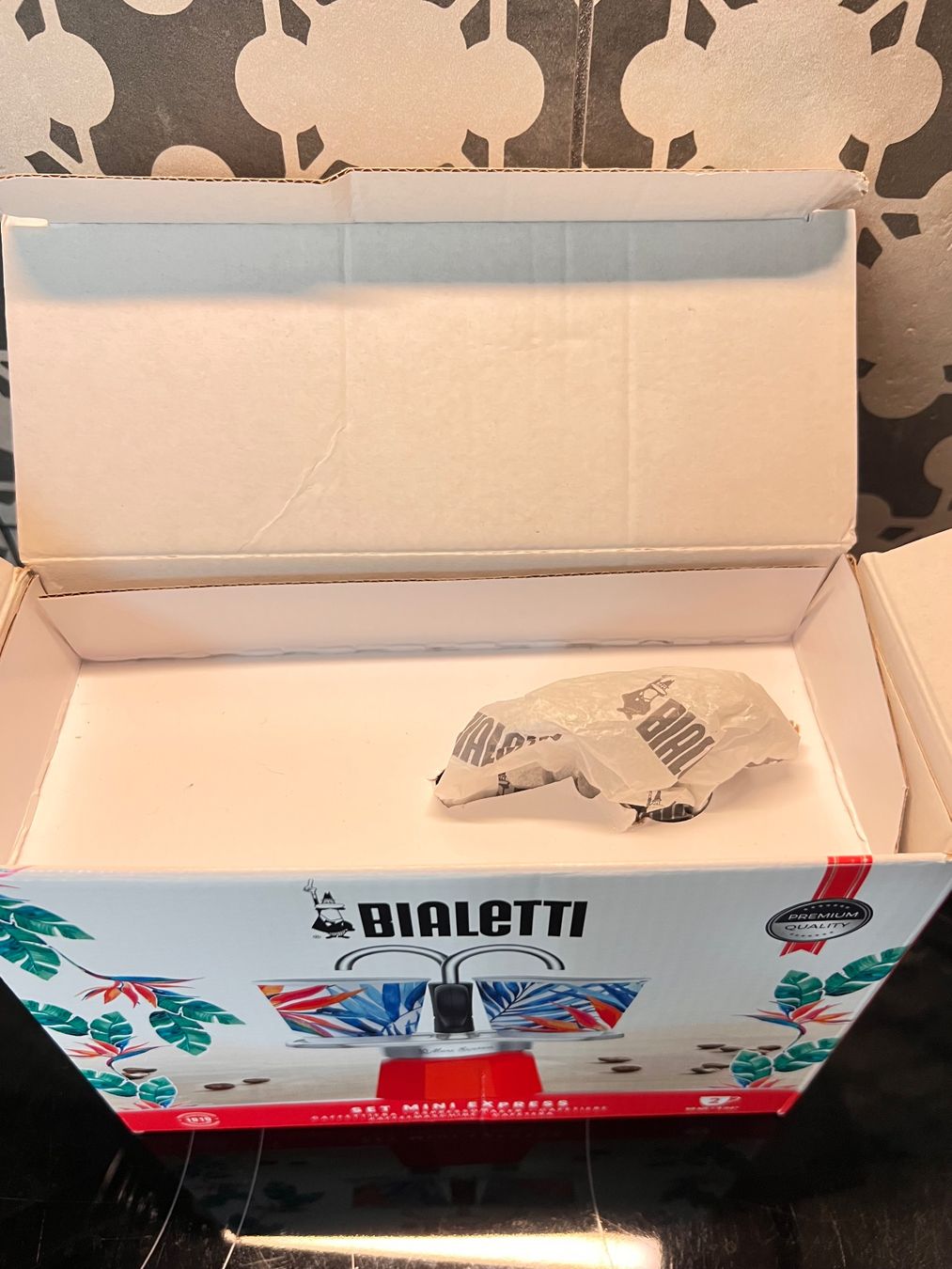 Bialetti Macchine per caffè & Macchine per espresso: NEW BIALETTI MINI ESPRESSO machine – Nuovo e nell'imballaggio originale da Lausanne venduto da NYC67 4
