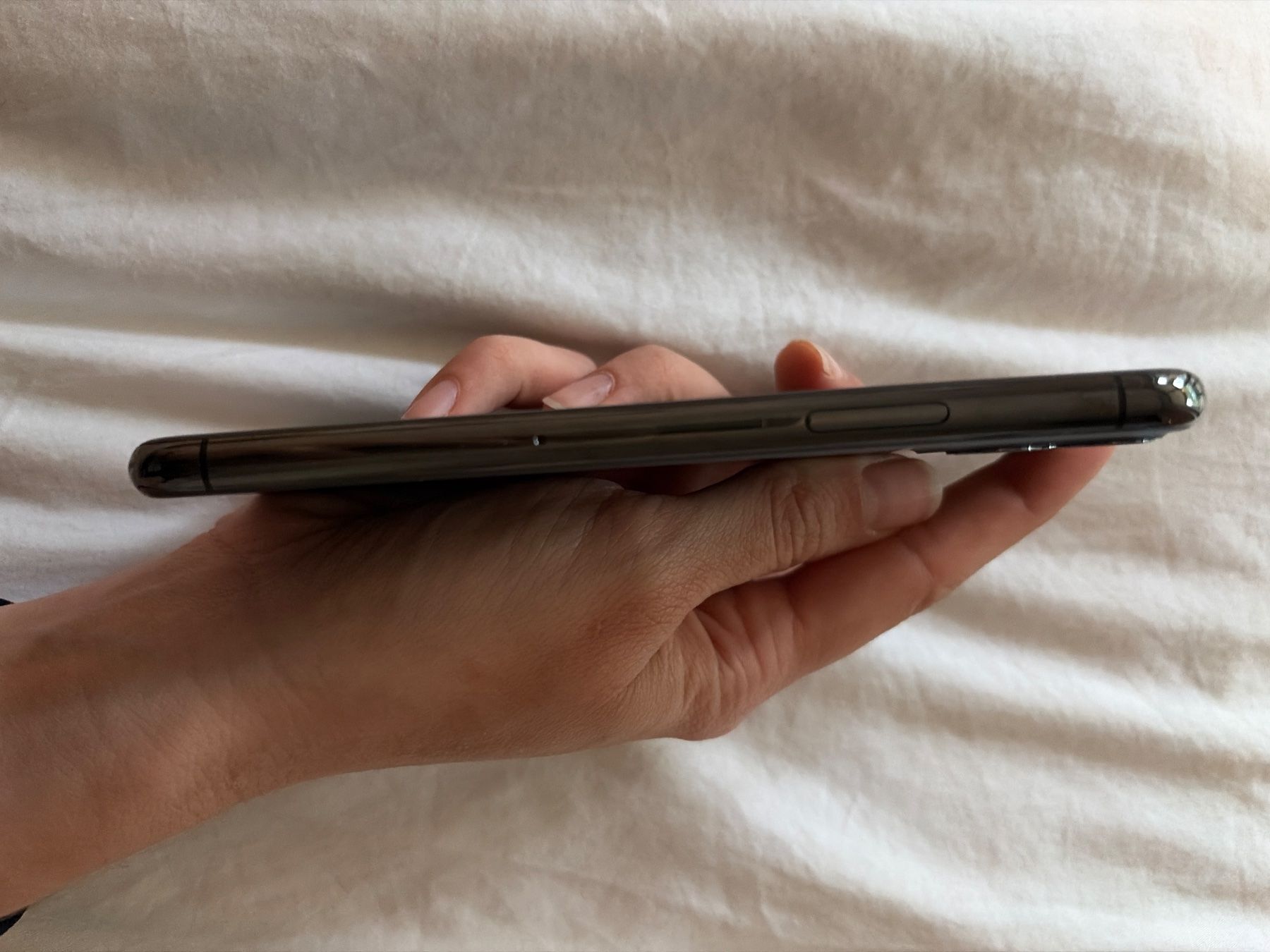 Apple Handys / Smartphones: IPhone 11 Pro – Gebraucht aus Oberwil BL von desyre 4