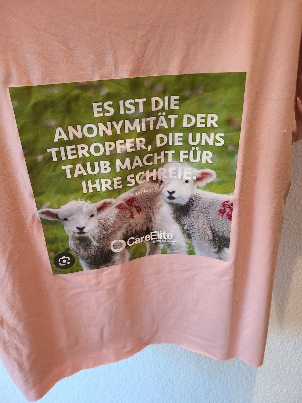 T-shirt: Stylischer Damen T Shirt – Usato da Zihlschlacht venduto da Sun25 1