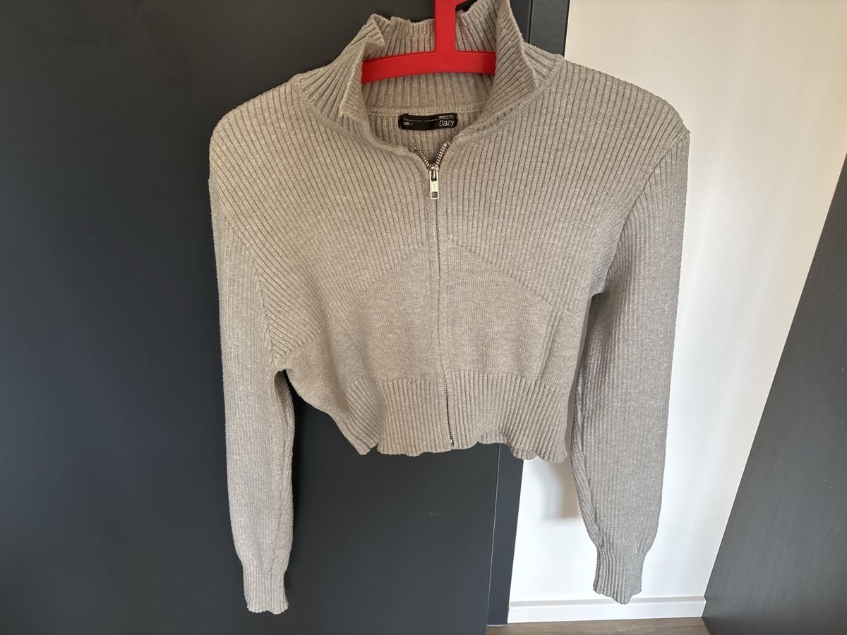 Gilet & Giacche senza maniche: Dazy gilet gris taille L – Usato da Delémont venduto da Ma_LoU.01
