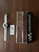 Sony Walkman - Digital Vintage Uhr