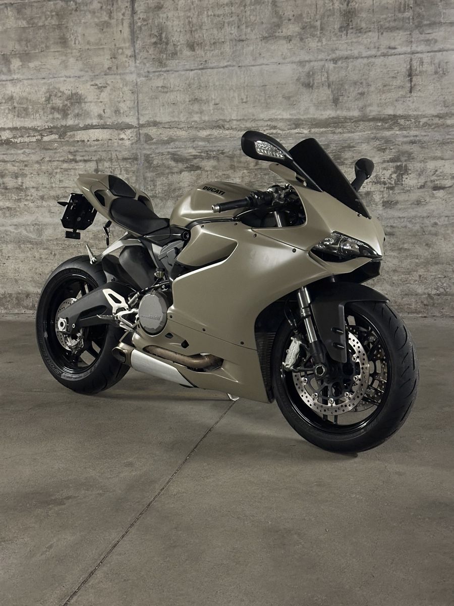 Ducati Strada: Ducati Panigale 899 – Usato da Zuchwil venduto da dor_m2xk
