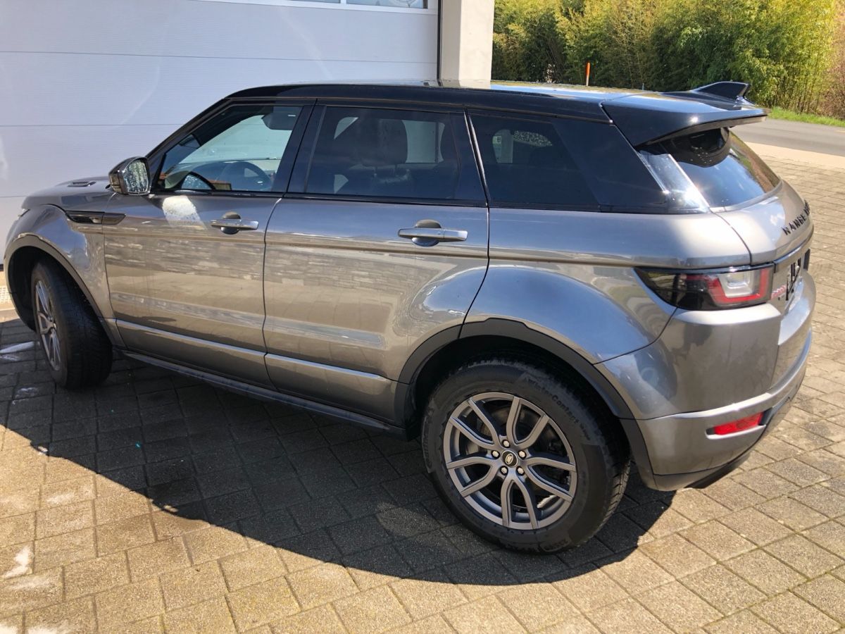 Land Rover Autos: Range Rover EVOQUE 2.0 HSE SUV – D'occasion à Plasselb par MatthD 2