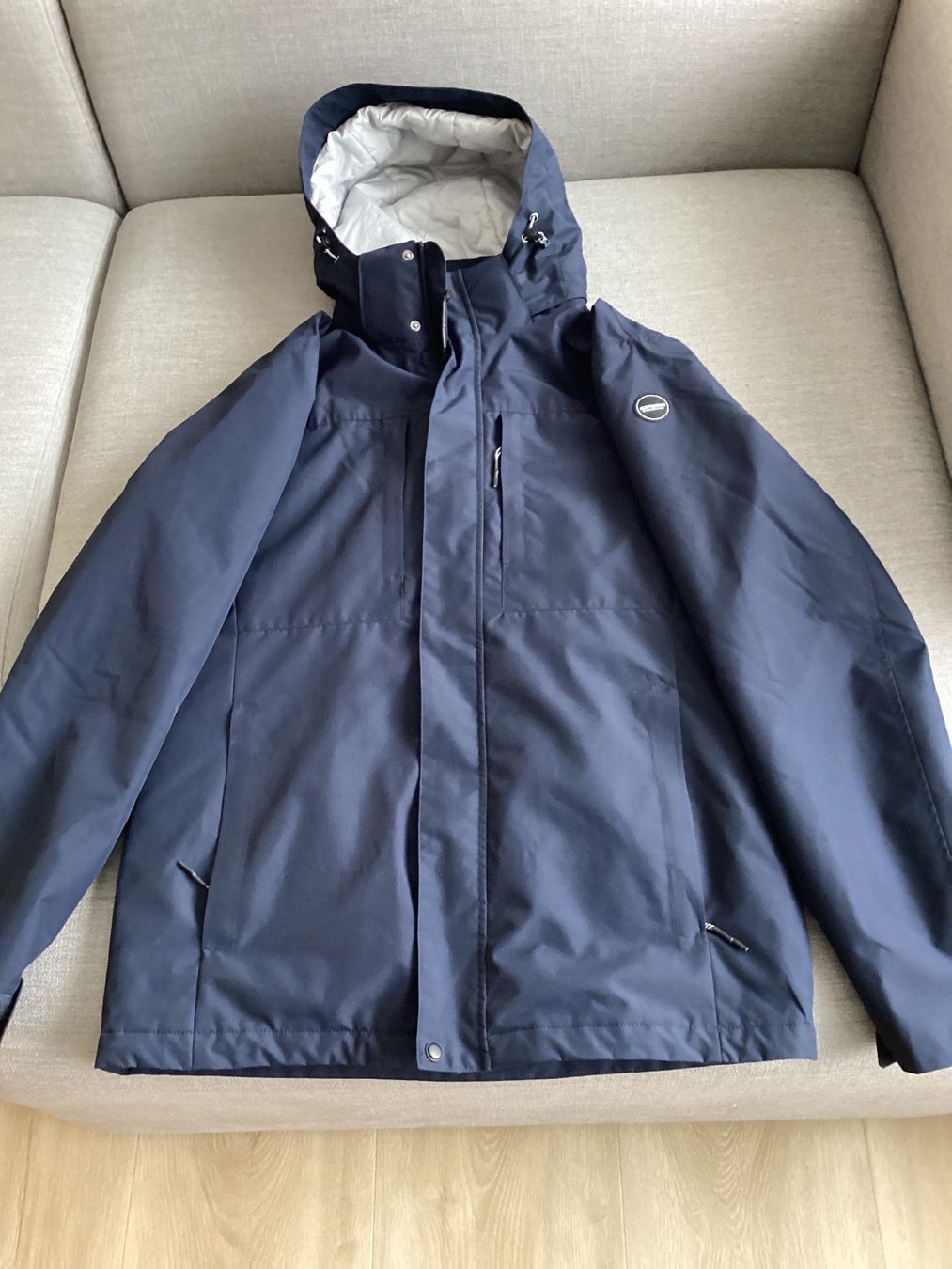 Icepeak Jacken: Icepeak, leichte Winterjacke. Dunkelblau. Grösse 50 – Gebraucht aus Wädenswil von Sneakerio