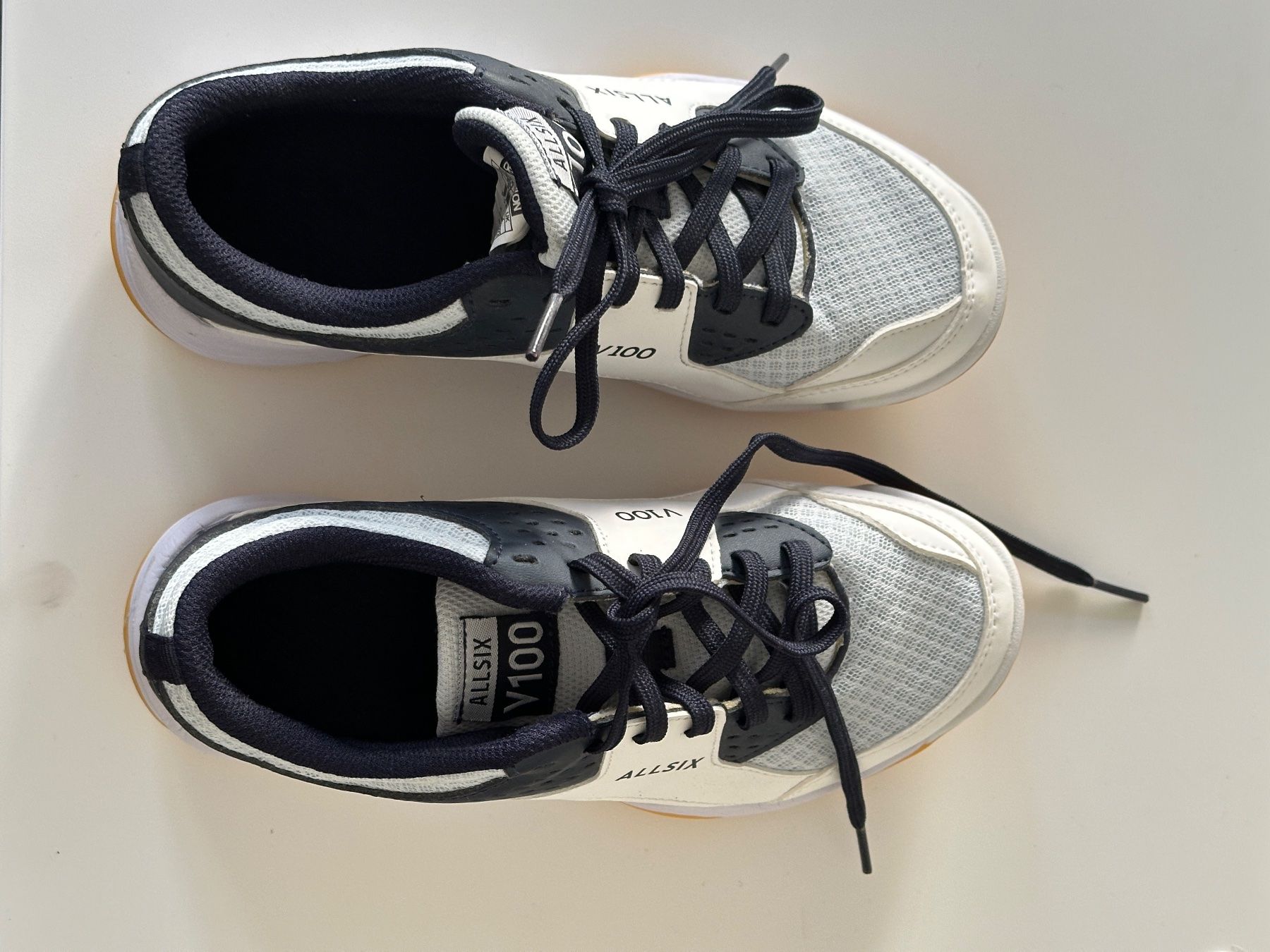 Scarpe da uomo: Basket pour gym – Usato da Neuchâtel venduto da Sylemef