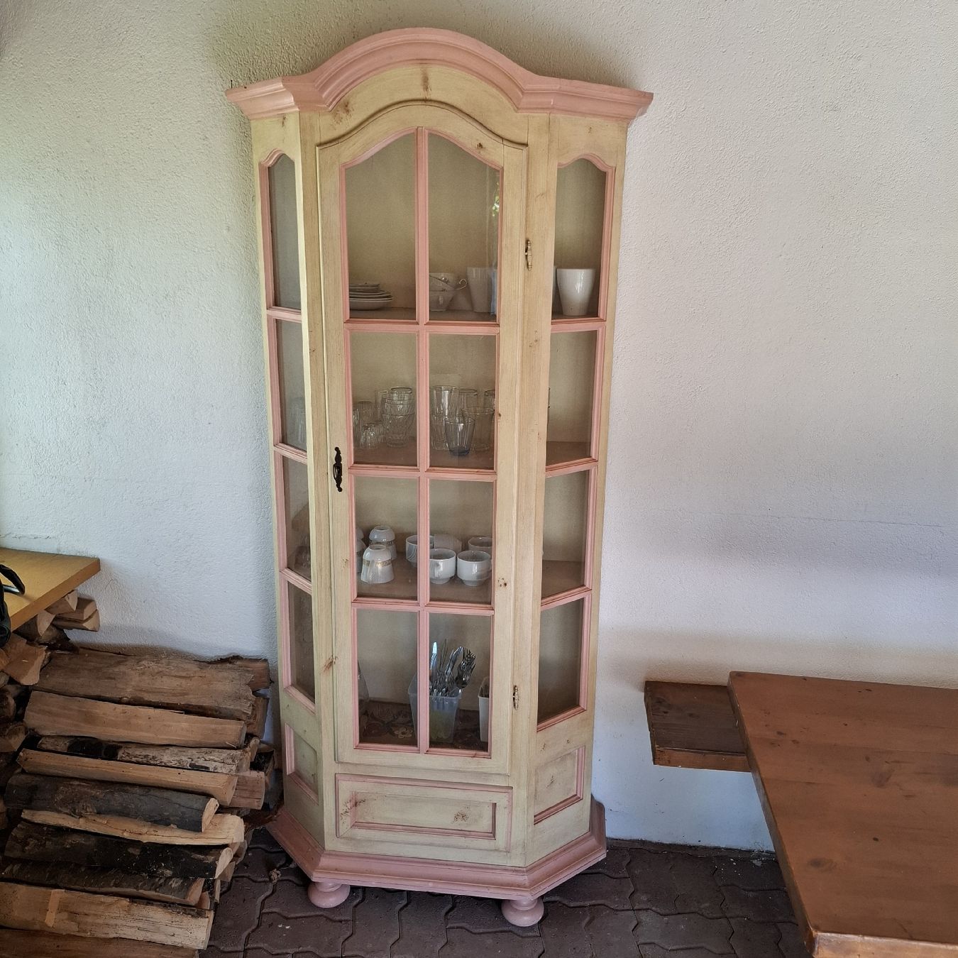 Vitrinen: vitrine – Gebraucht aus Halten von riveryard