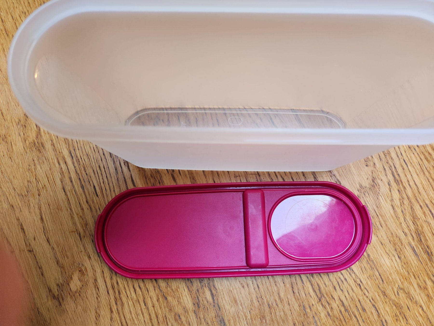 Tupperware Contenitori & Simili: Tupperware Suppervision Gr. 3 rot – Usato da Gstaad venduto da Kuhstall-2026 2