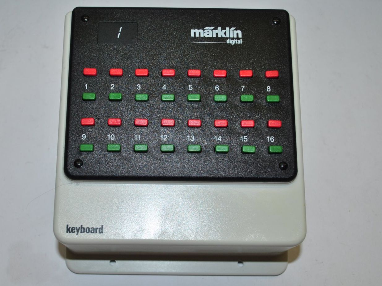 Märklin Modellini di ferrovie: Märklin Keyboard 6040 (PDB069) – Usato da Aarwangen venduto da Bahnsupport