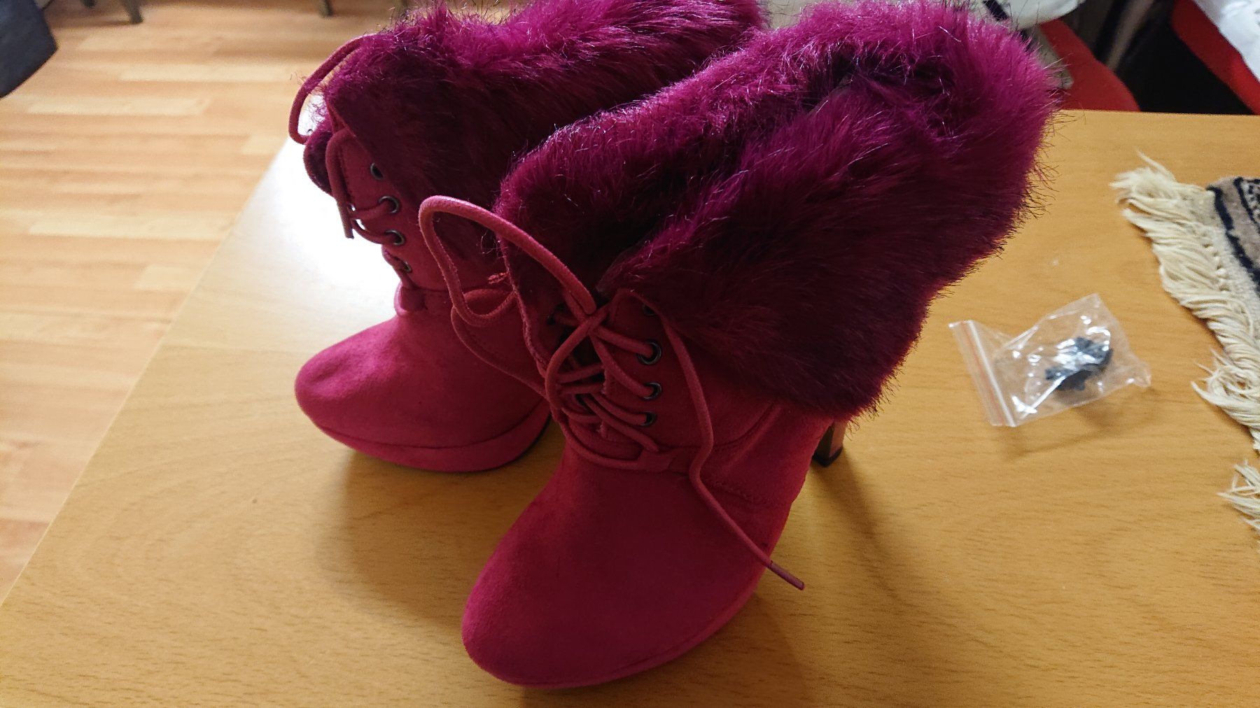 Scarpe da donna: Damenpumps in Rot, Grösse 36 – Nuovo e nell'imballaggio originale da Reinach BL venduto da Hampe45 3