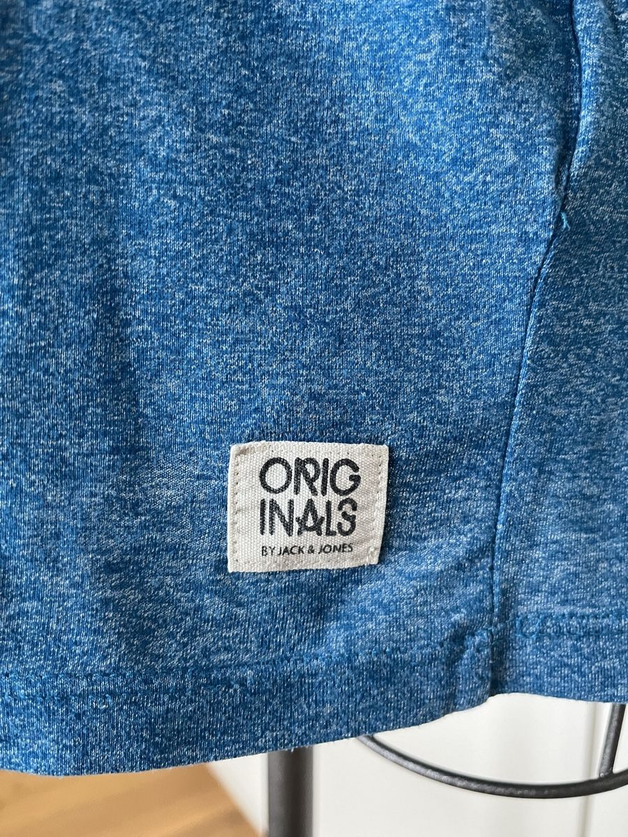 T-shirt: T-Shirt bleu by Jack & Jones – Nuovo (secondo la descrizione) da St. Prex venduto da Nikolletta 2