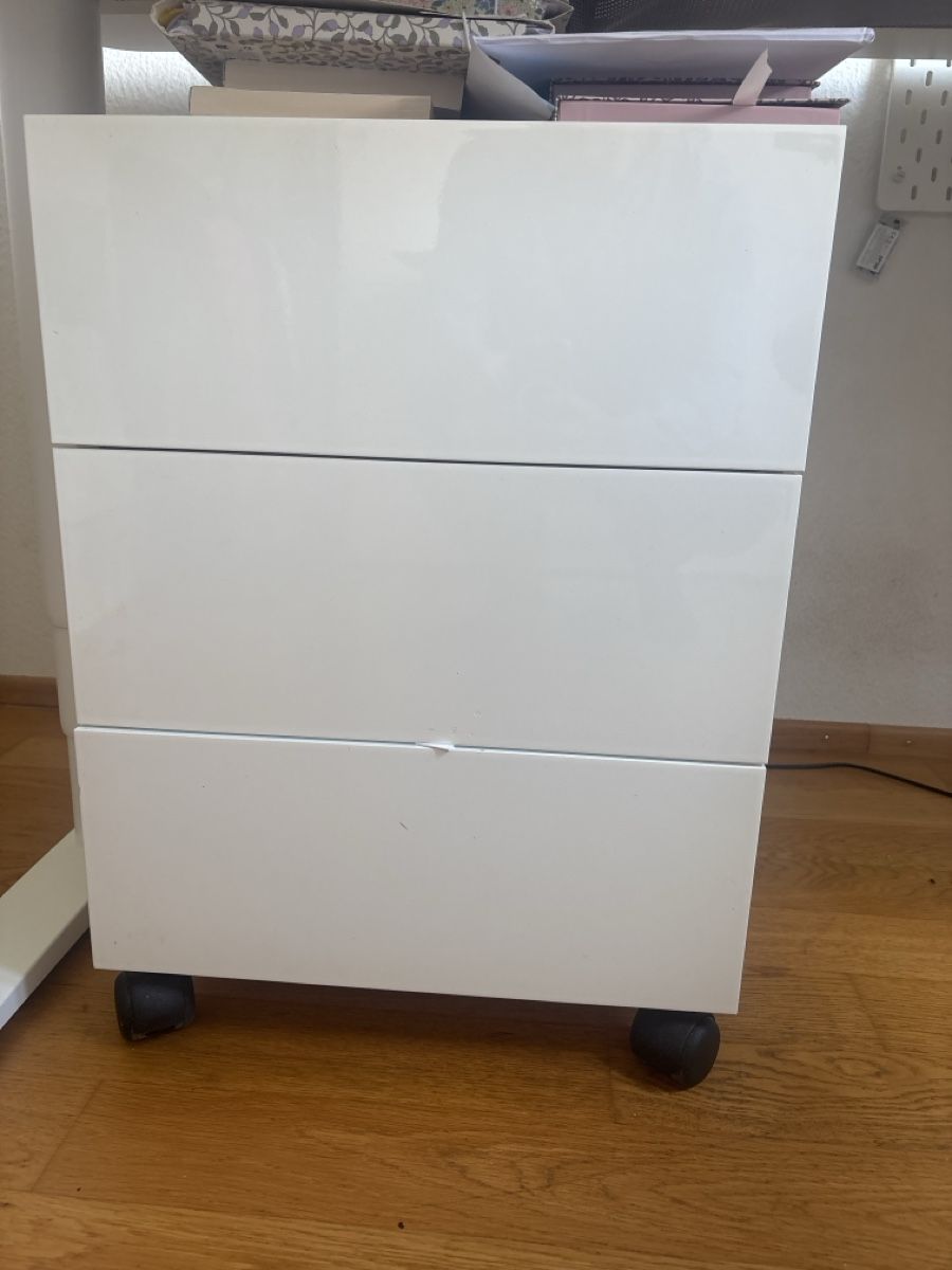 Scrivanie: Standing desk white adjustable  height with chair – Usato da steinhausen venduto da pat_nc2x 3