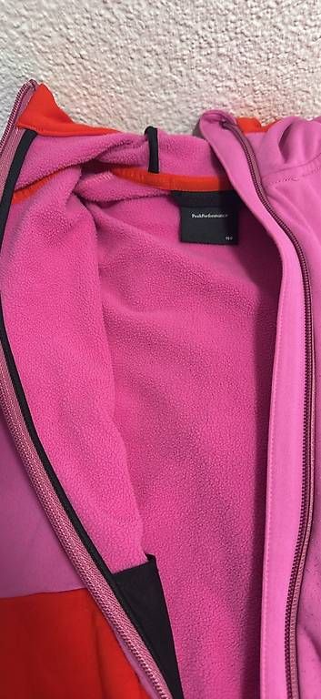 Maglioni & Felpe: Peak Performance Ski Hoody Gr.150 – Usato da Kriens venduto da Eveline_Kriens 1
