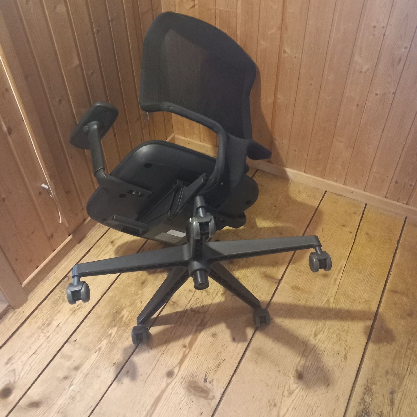 Giroflex Chaises: Bürostuhl Giroflex  – D'occasion à Ebnat-Kappel par blazzi 4
