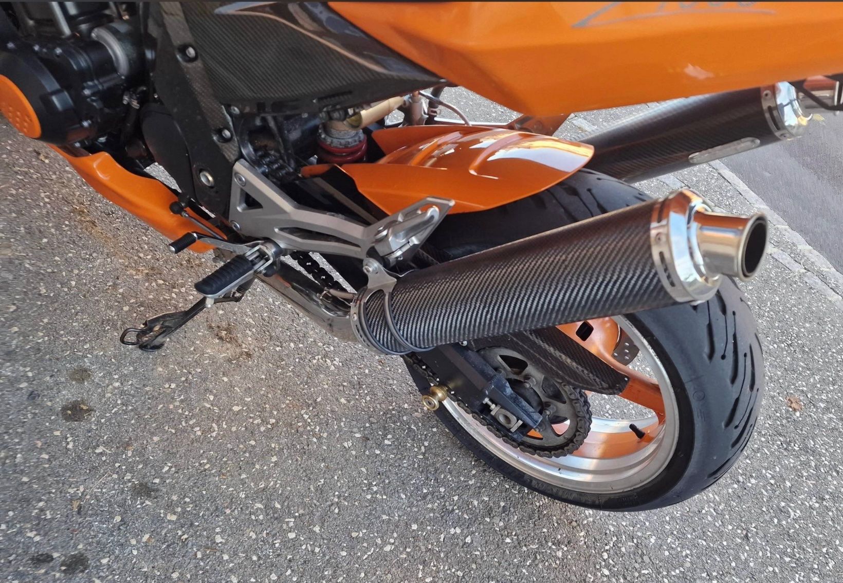 Kawasaki Touring: Kawasaki Z 1000. – Usato da Bevaix venduto da Nounoursch 5