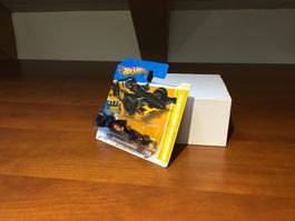Indycar Oval Course Race Car 1/64 Hot Wheels 12 HW Premiere
