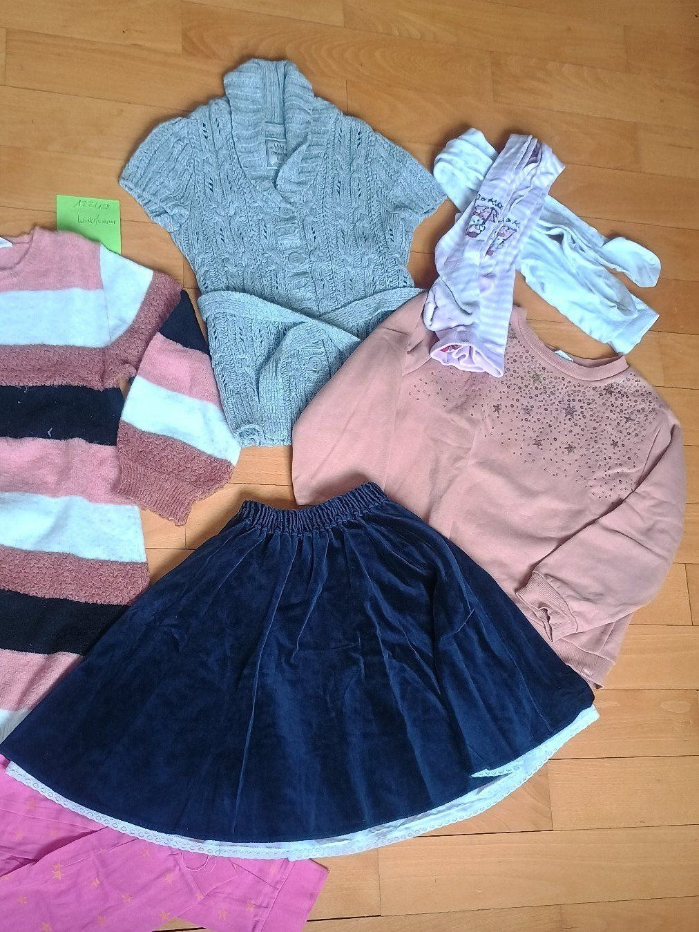 Kleiderpakete & -sets: Mädchen Kleiderpaket Gr. 122/128 Winter – Gebraucht aus St. Gallen von takalusu 2