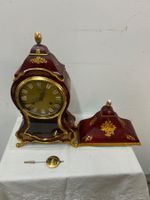 Pendel-Uhr Le Castel mit Sockel funktioniert