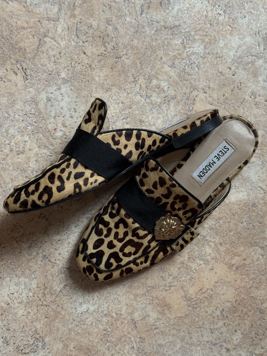 Steve Madden Scarpe da donna: Mules léopard – taille 35/36 – Usato da Bouveret venduto da hanna_vish 1