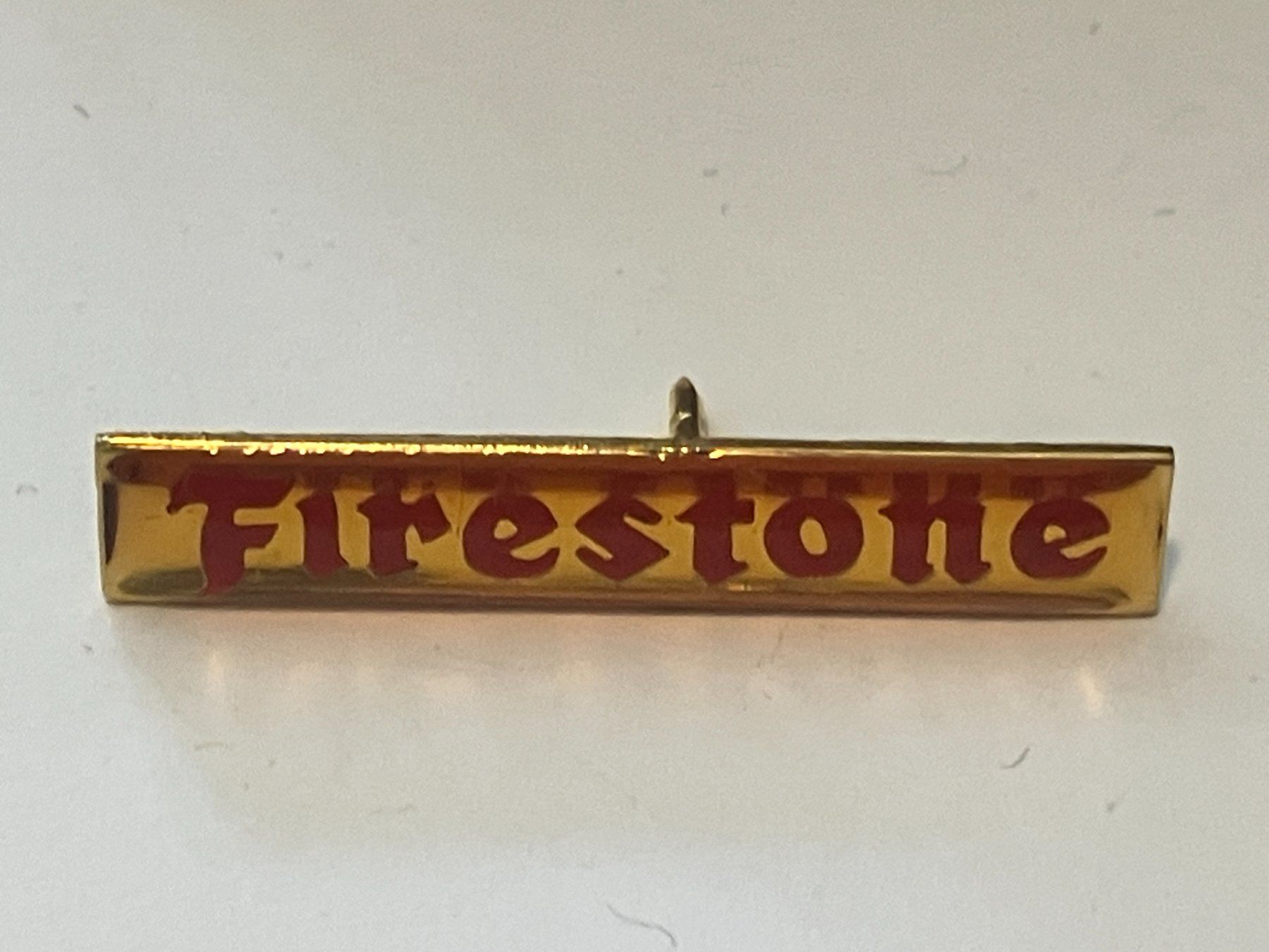 Placchette & Badge: 1 Pin Firestone – Usato da Basel venduto da djwwpp