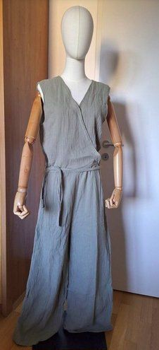 Tute: Jumpsuit – Nuovo (secondo la descrizione) da Basel venduto da sab_5g5n 1
