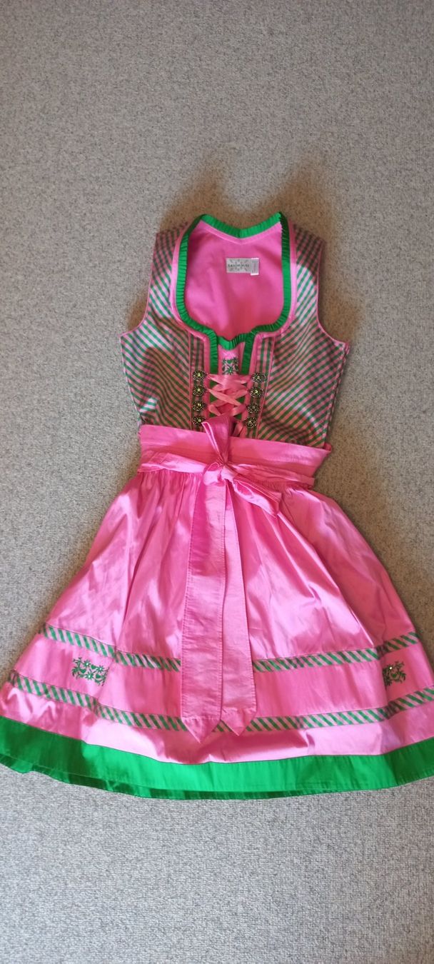C&A Robes: Dirndl Gr. 40 – D'occasion à Seeberg par Sibylle038